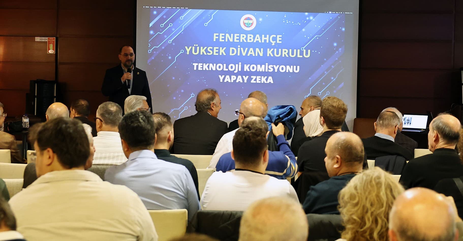 Artificial Intelligence and Digital Transformation Seminar by the High Council Technology Commission